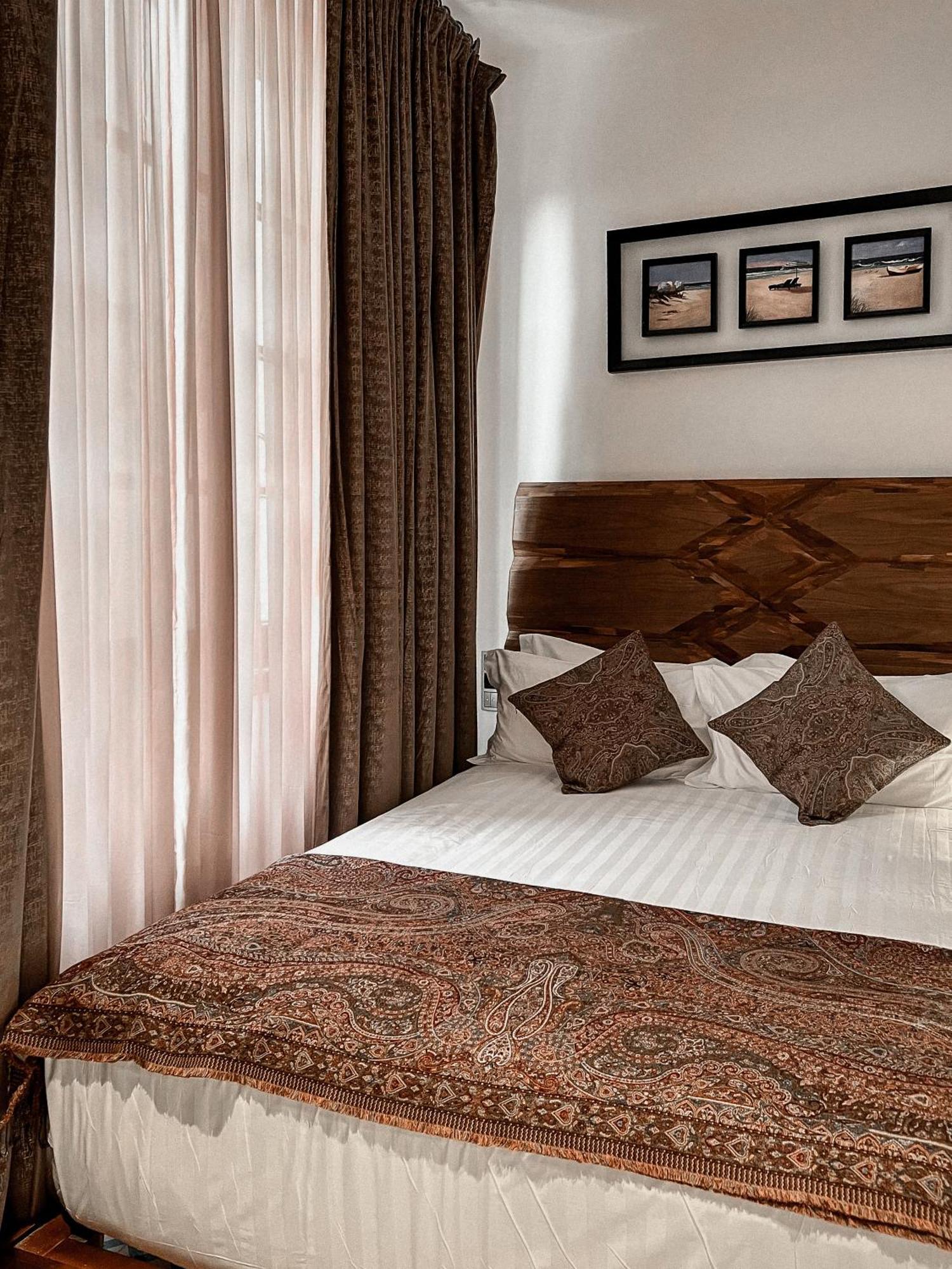 Anahita Boutique Hotel มาลากา ภายนอก รูปภาพ