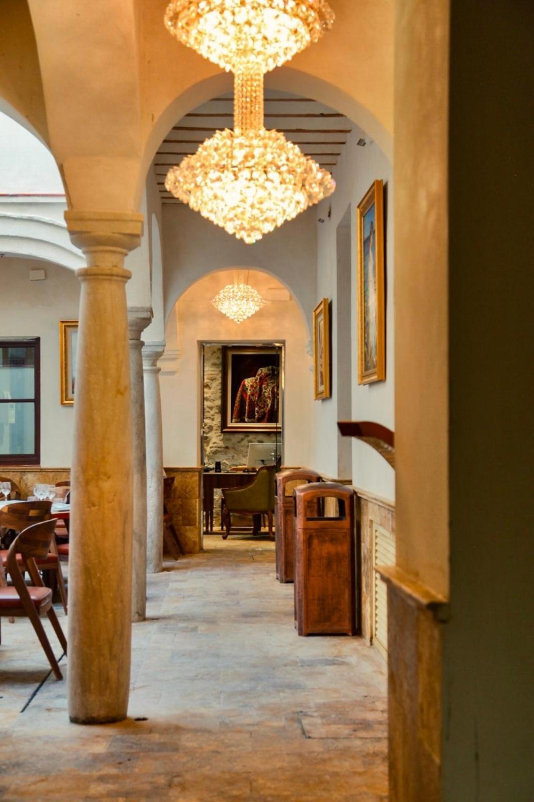 Anahita Boutique Hotel มาลากา ภายนอก รูปภาพ